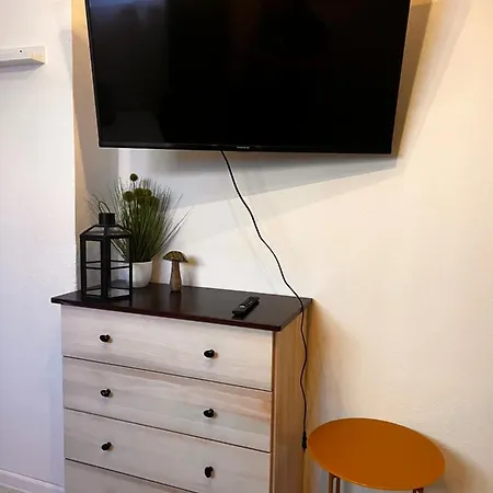 Apartamento Apártmany V Centre - Vlastná Izba So Spoločnou Kuchyňou A Kúpeľnou Môže Byť Zdieľaná 2 Inými Izbami *